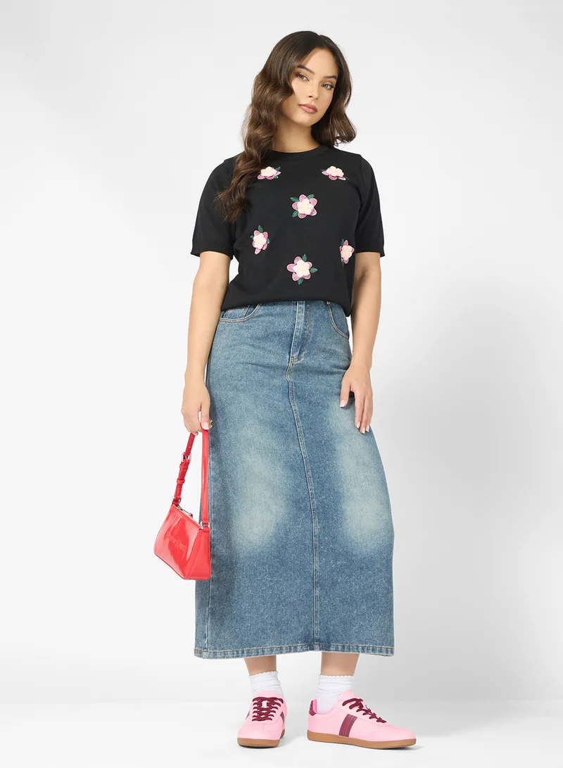 Ginger Floral Embroidered Short Sleeve Sweater