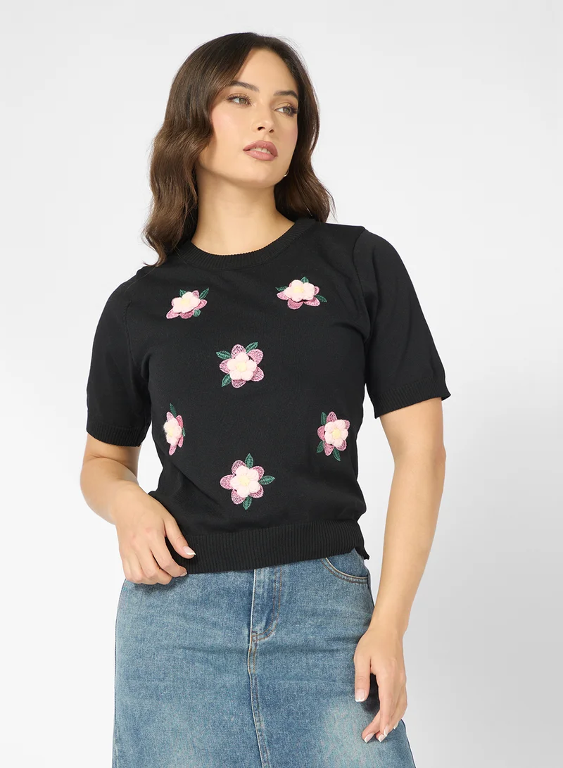 Ginger Floral Embroidered Short Sleeve Sweater