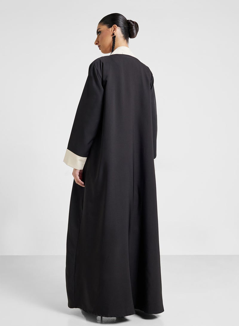 Khizana Two Toned Abaya With Sheila  - Image 2