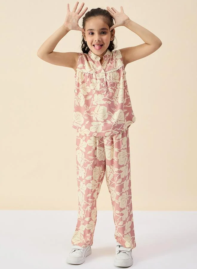 ستايلو بج مجموعة من بنطال وبلوزة رايون بطبعة أوراق شجر