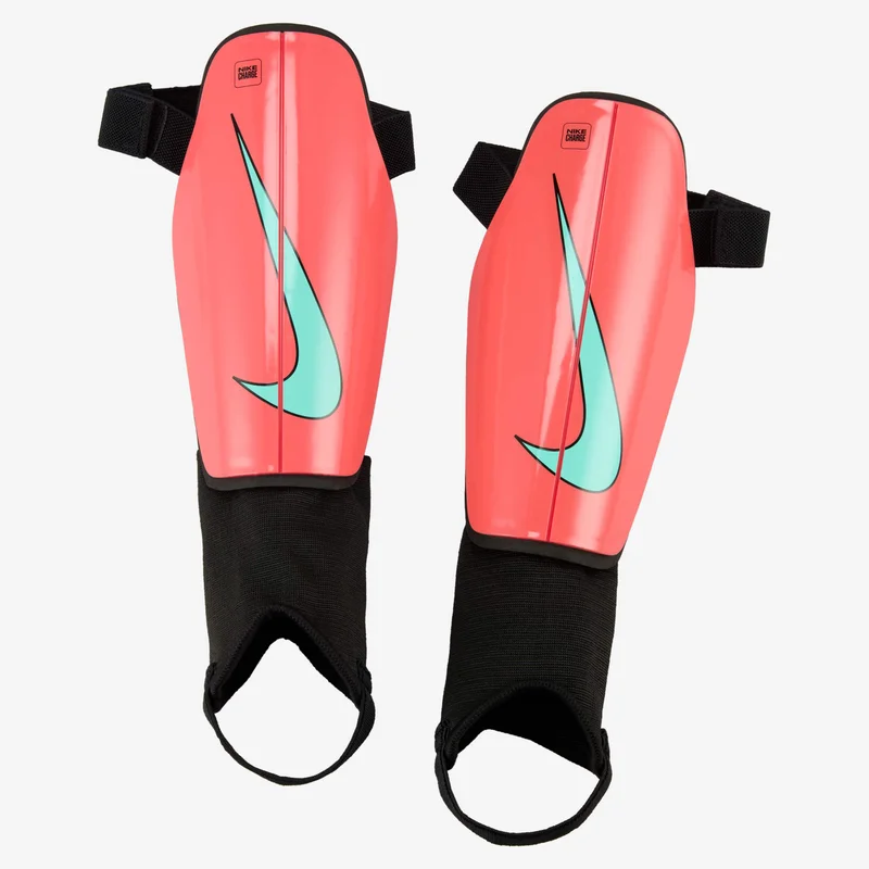Nike Men's Charge Football Shinguards