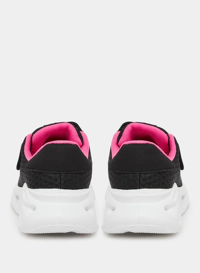 Styli Styli Girls Black Textured Sneakers with Velcro Strap