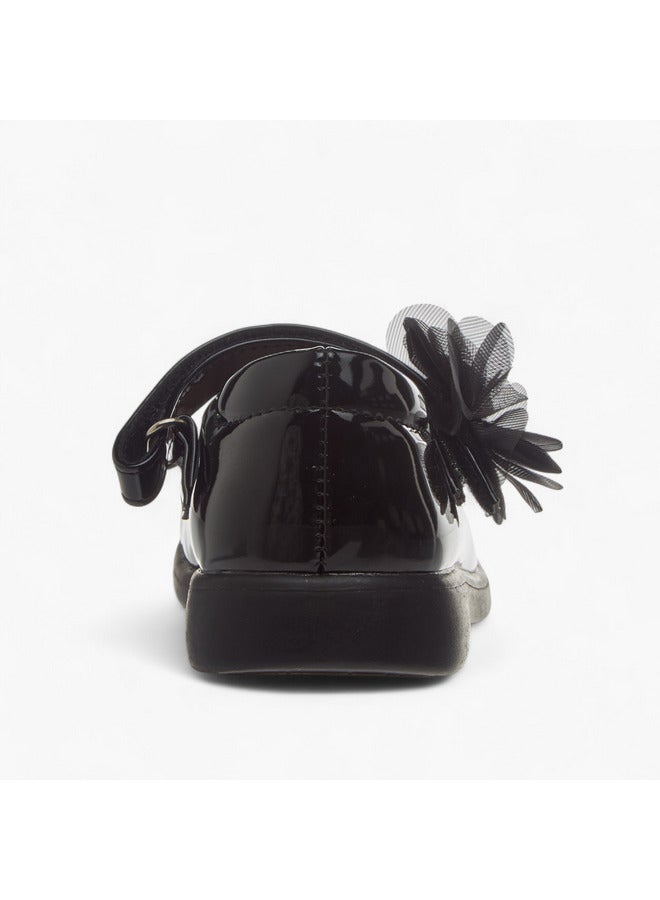 فلورا بيلا من شو إكسبرس أحذية مدرسية للبنات بتطريز زهور وإغلاق بشريط لاصق - Image 5