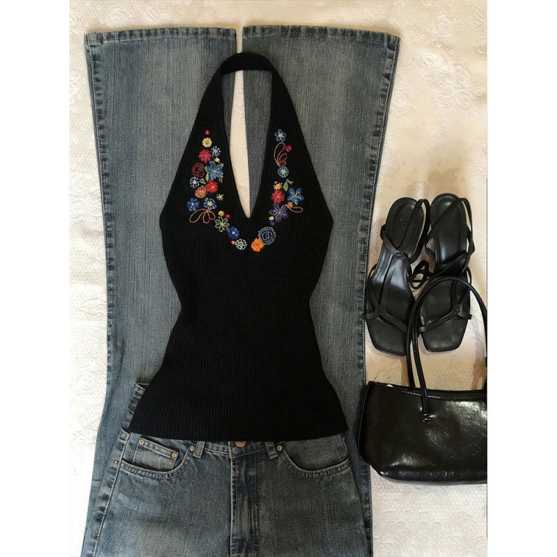 Women's Korean Retro V-Neck Embroidered Sleeveless Halter Tank Top - Image 2