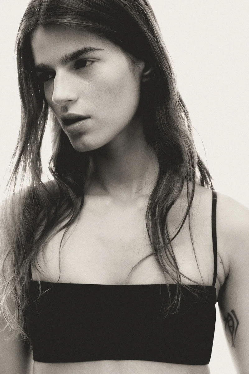 اتش اند ام حمالة صدر باندو من الجيرسيه المبطن