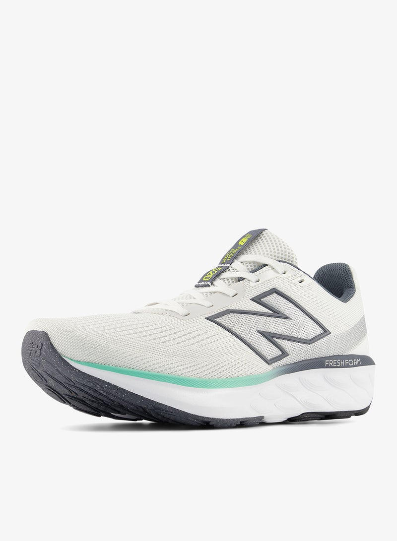 New Balance 520 Sports Shoes - Image 2