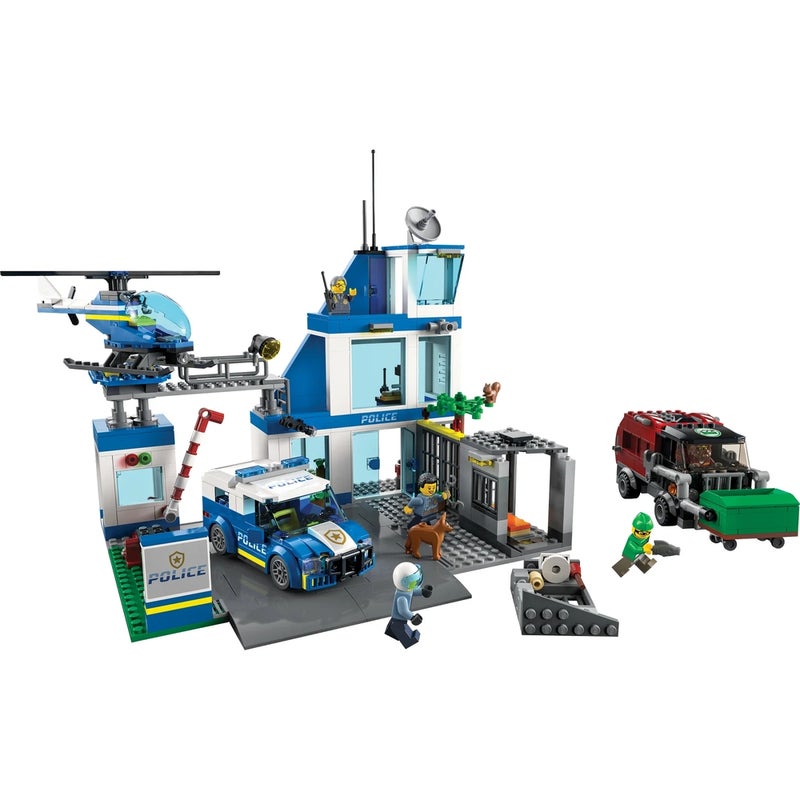 LEGO - City Police Station 668 Pieces - 60316 - Image 2