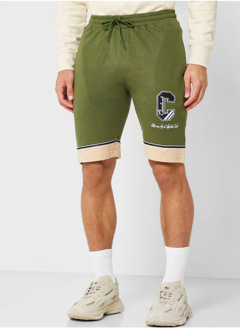 سفنتي فايف Varsity Shorts