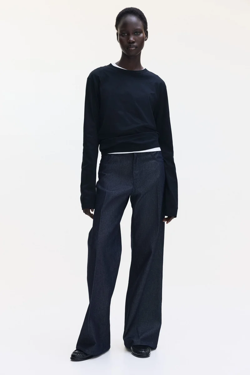 اتش اند ام بلوزة من القطن بأكمام طويلة