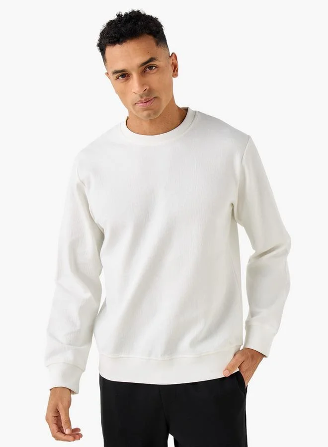 ايكونيك سويت شيرت رجالي أيقوني بقصة عادية