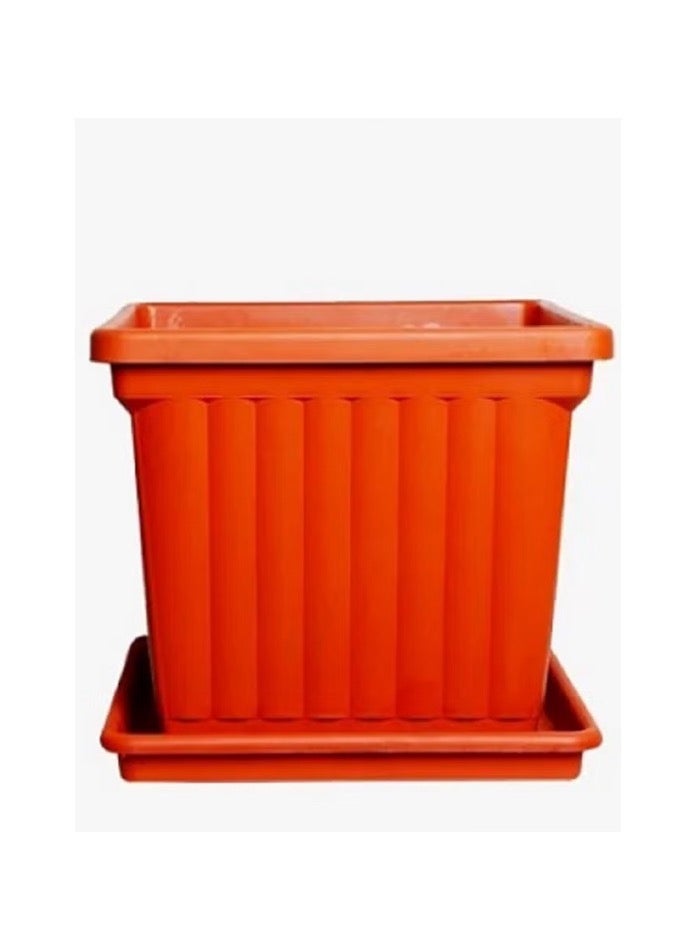 Cosmoplast Square plant pot - Image 1