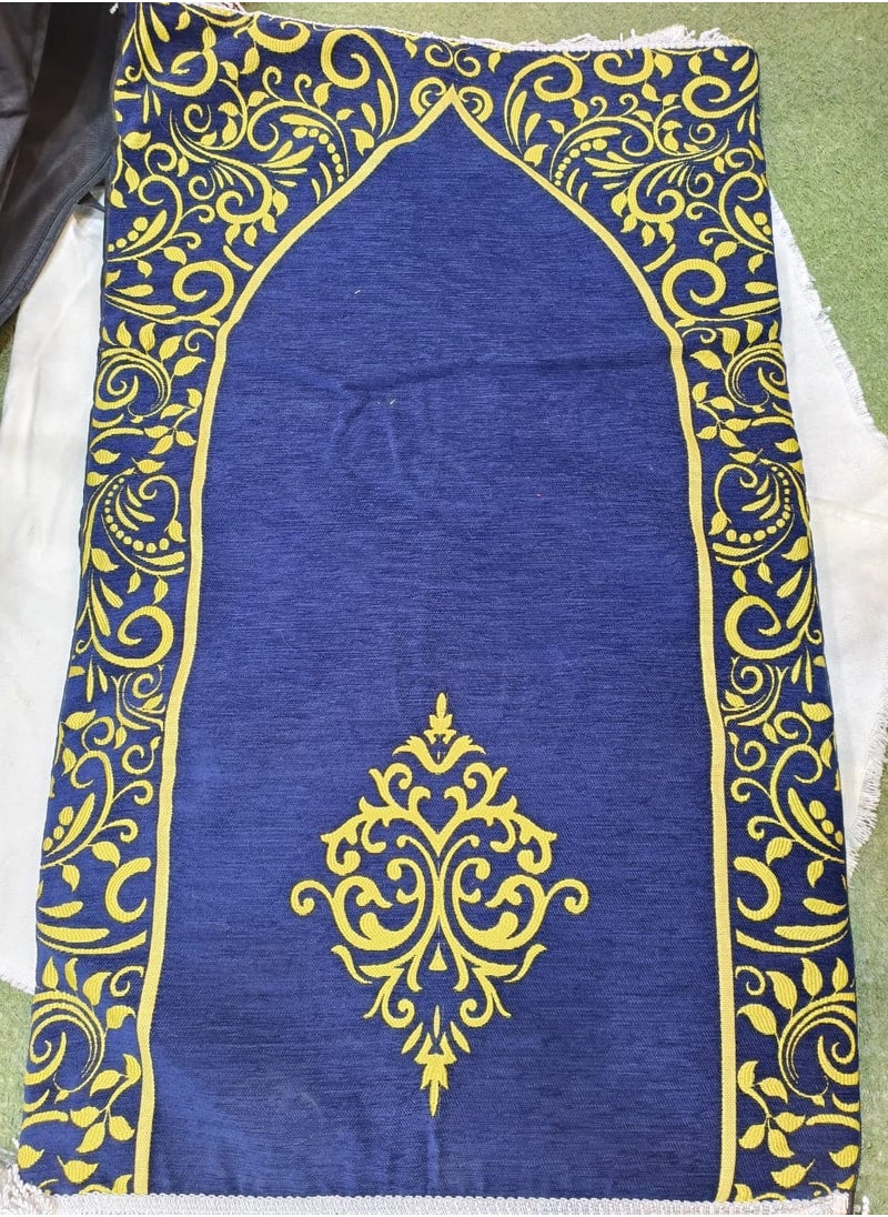 ماركة غير محددة سجاده صلاه مبطنه مقاس 110 * 65 