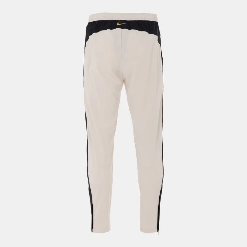 نايكي Men's LeBron x Liverpool Dri-FIT Basketball Tracksuit