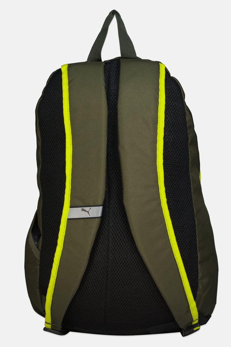 PUMA حقيبة ظهر أساسية بشعار العلامة التجارية للرجال، زيتوني داكن - Image 2