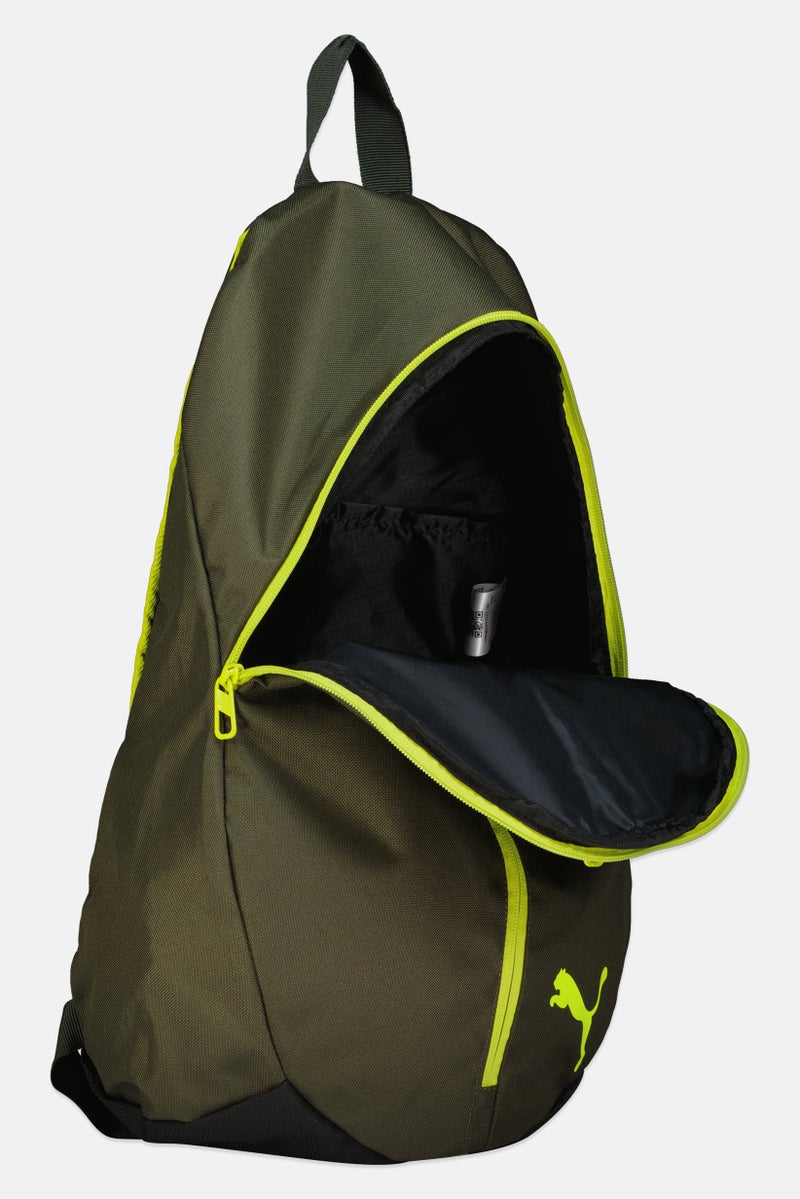PUMA حقيبة ظهر أساسية بشعار العلامة التجارية للرجال، زيتوني داكن - Image 3