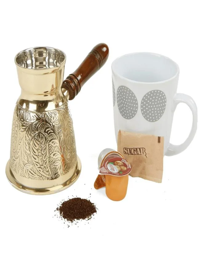 QUESERA Quesera Turkish Style Brass Coffee Pot with Wooden Handle.