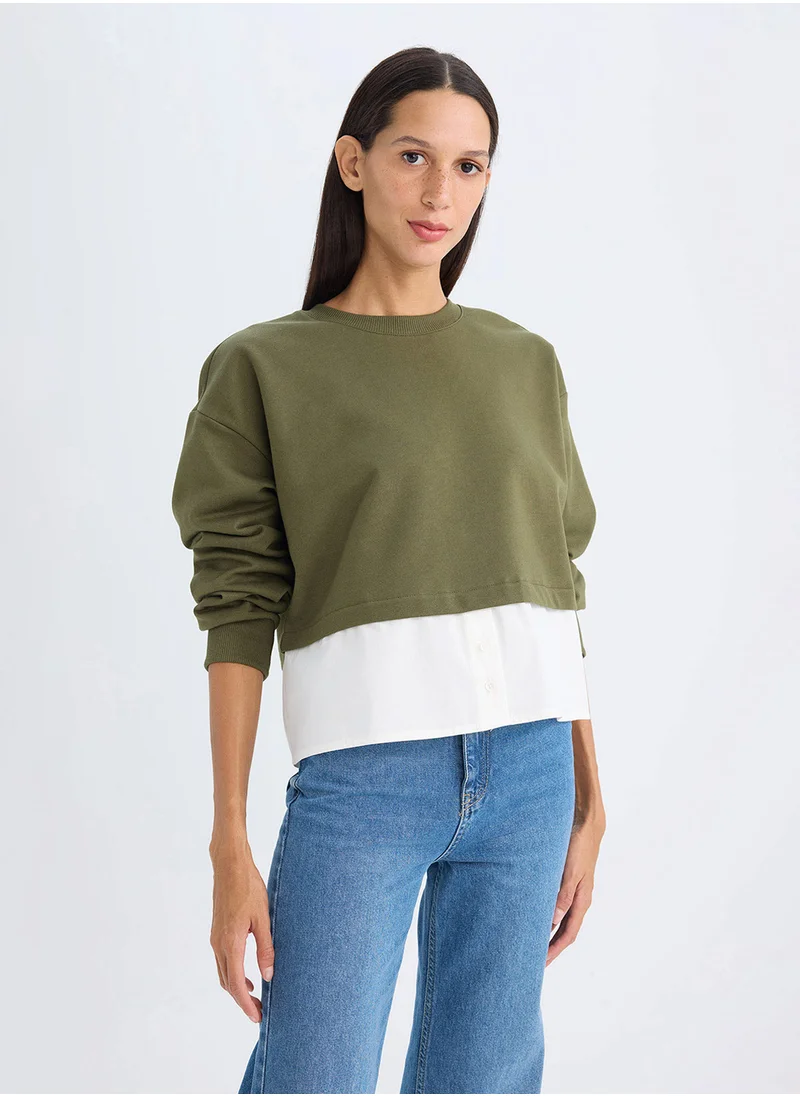 ديفاكتو Relax Fit Crew Neck Hem Detailed Basic Sweatshirt