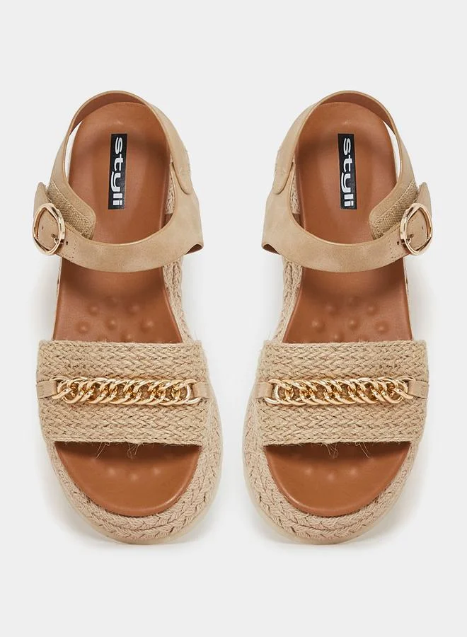 Styli Metal Chain Accent Flat Sandals with Buckle Closure