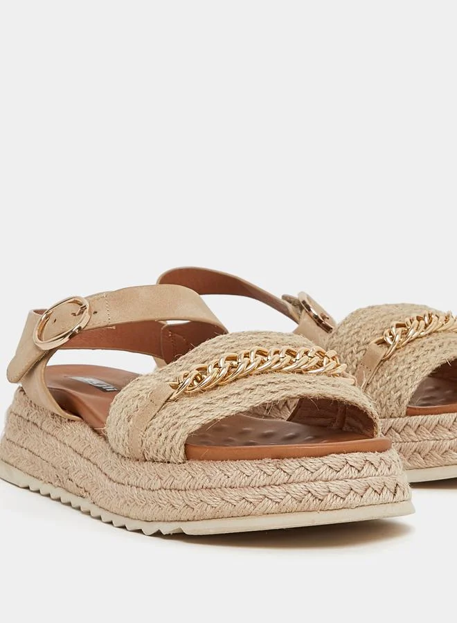 Styli Metal Chain Accent Flat Sandals with Buckle Closure