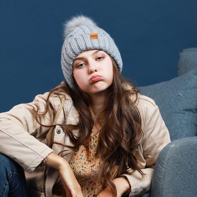 REDESS Women Winter Pompom Beanie Hat with Warm Fleece Lined, Thick Slouchy Snow Knit Skull Ski Cap - Image 5
