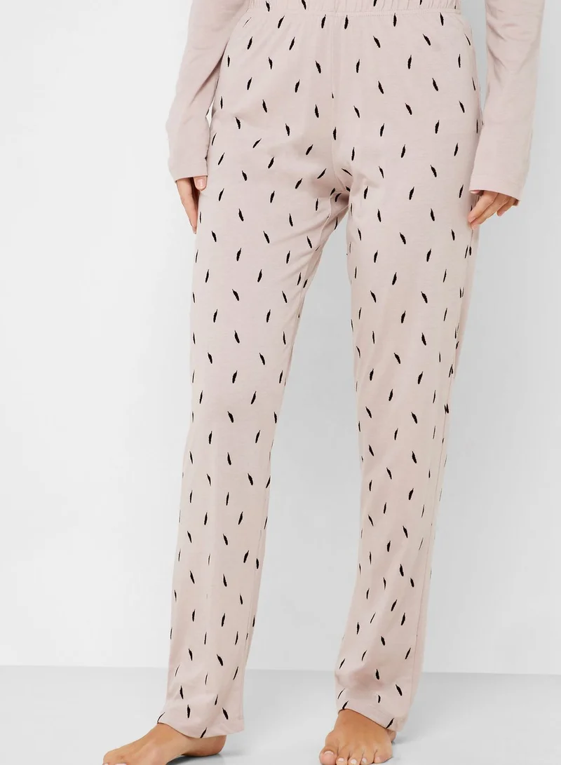 Catherine Graphic T-Shirt & Printed Pyjama