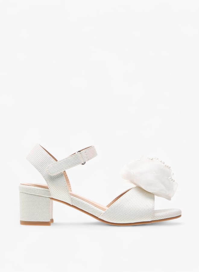 سيليست صنادل بناتي بكعب عريض وتزيين زهري مع إغلاق بشريط لاصق - Image 2