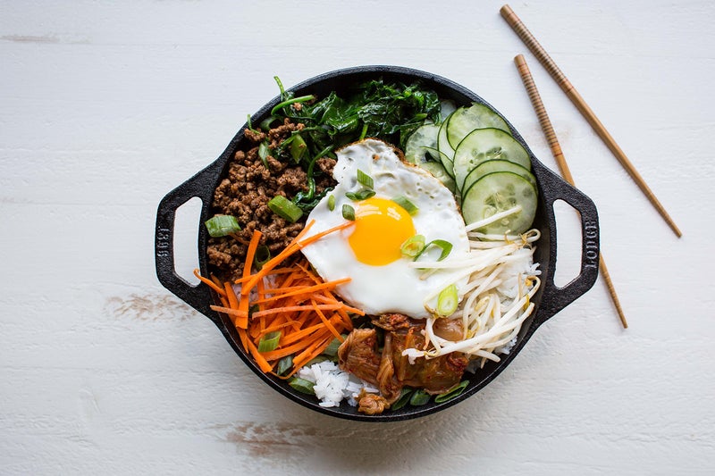 Lodge مقلاة صغيرة من الحديد الزهر من شركة لودج، 9 بوصة، سوداء - Image 3