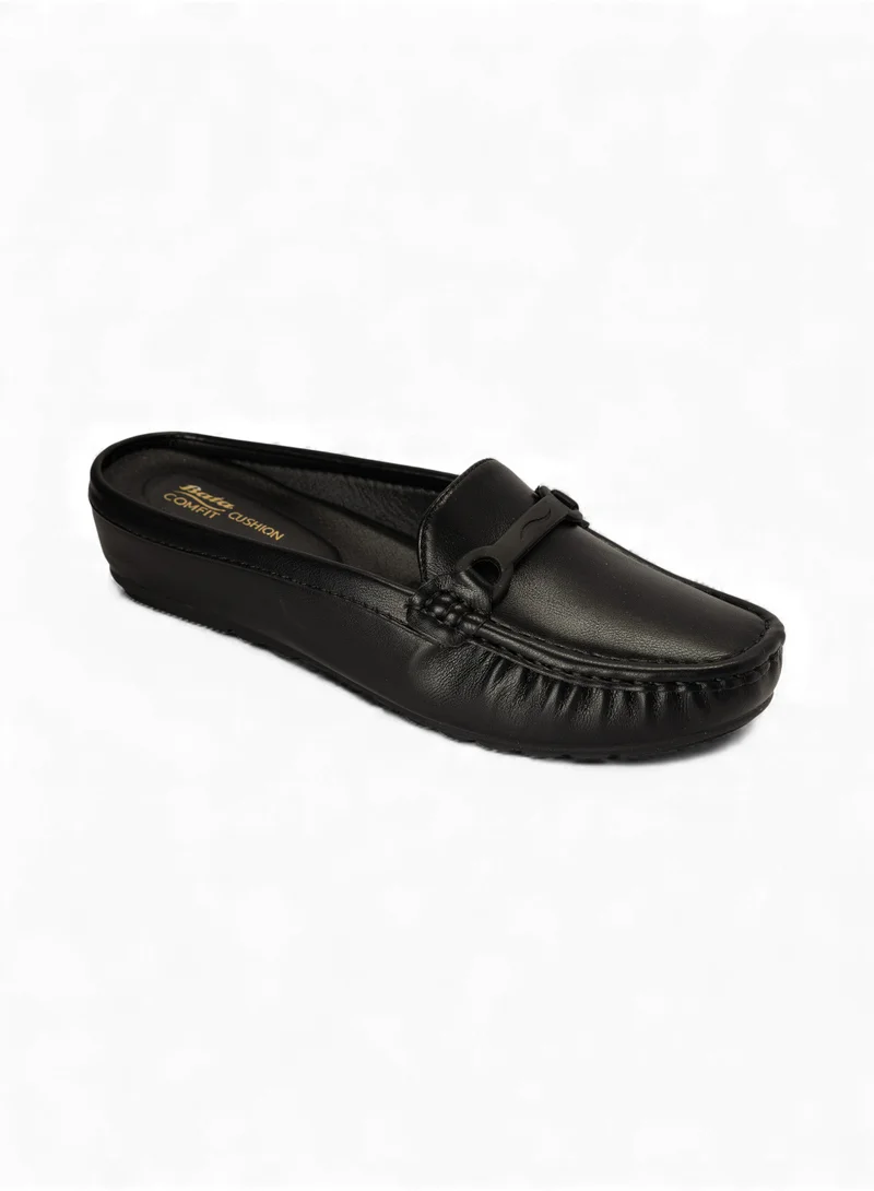 باتا كومفيت حذاء لوفر انزلاقي مزود بوسادة مريحة