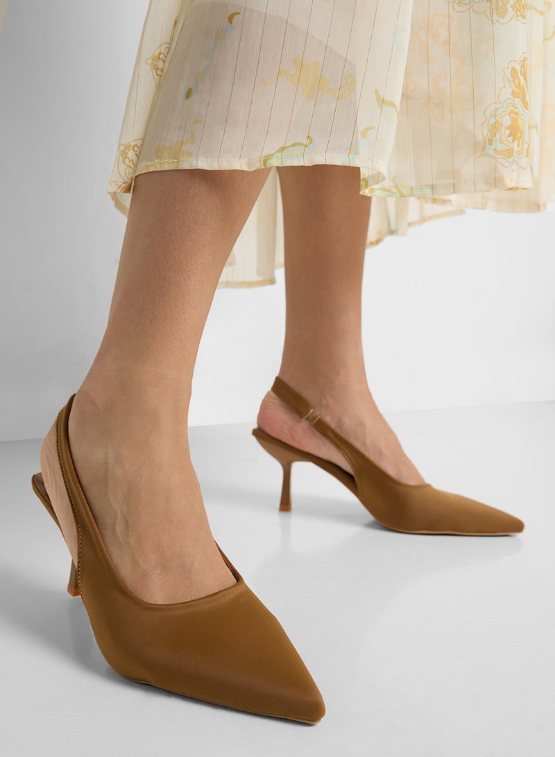 Ginger Ladies Classic Heeled Pump  - Image 5