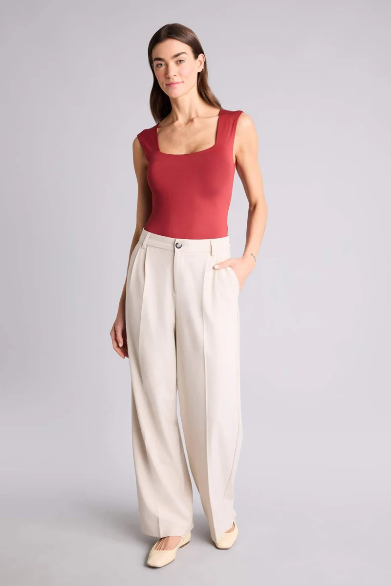 ديفاكتو Square Neck Bodysuit