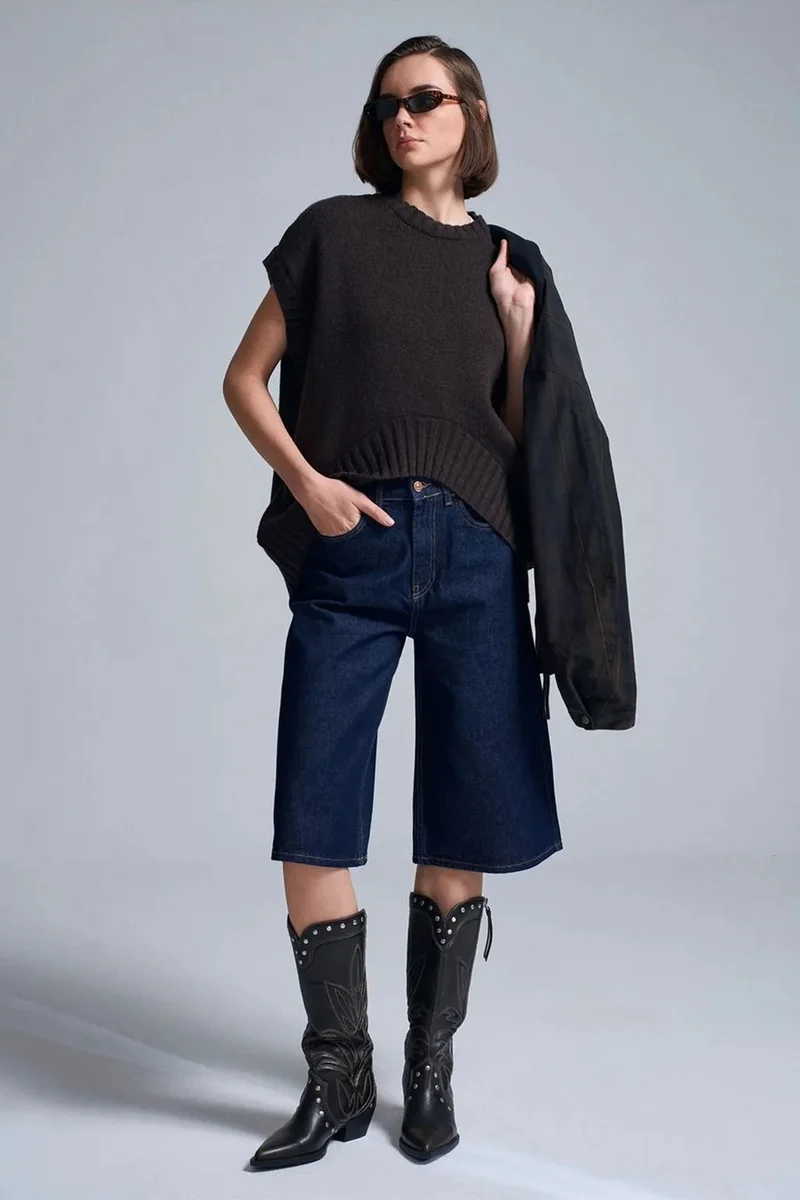Dilvin Black DILVIN Oversized Ribbed Knit Sweater Vest for Women | Best Price UAE