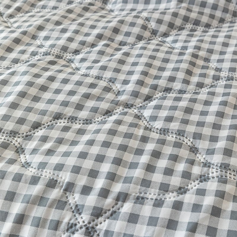 Classic Summer Cooling Quilt Gray Small Check 78.74x90.55 Inches - Image 5