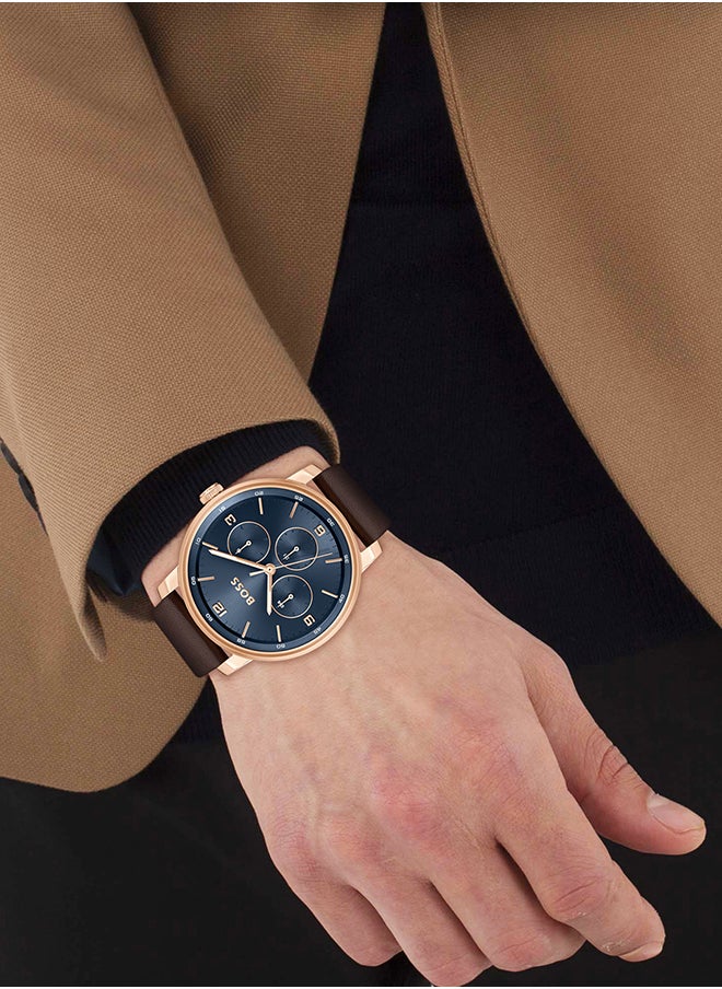 HUGO BOSS - ساعة يد جلدية دائرية الشكل بعرض تناظري للرجال 1514126 - 44 ملم - Image 1