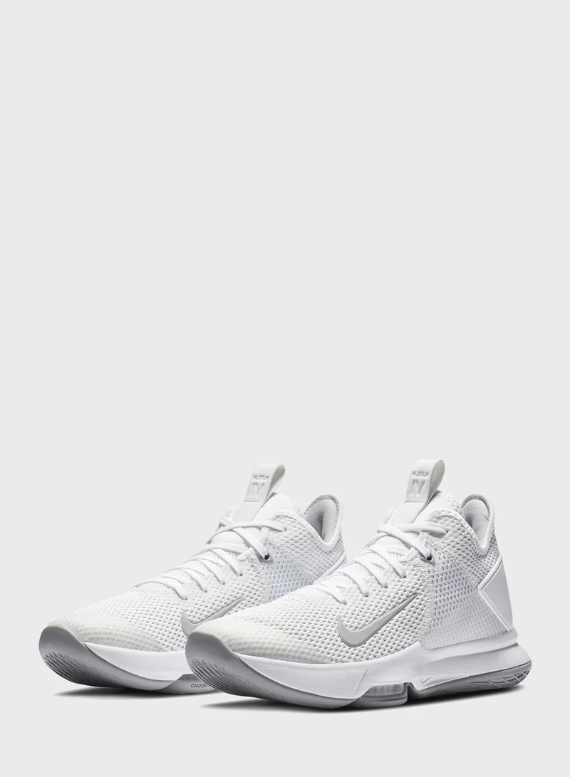 Nike Lebron Witness IV