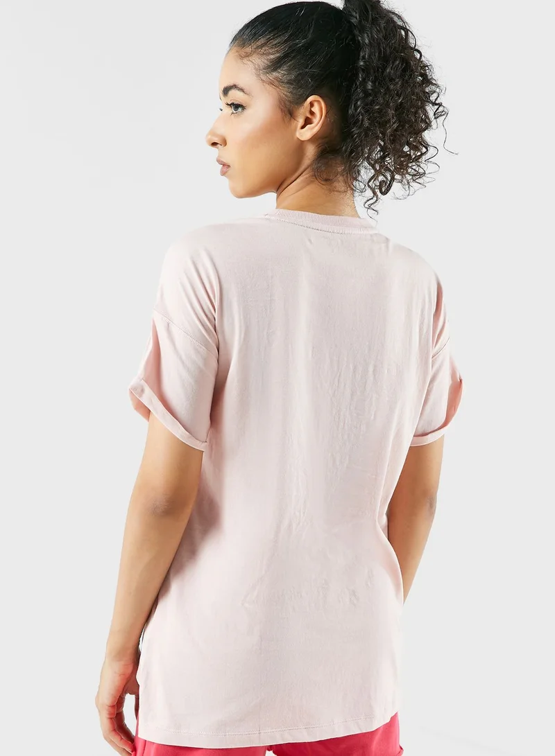 DKNY Round Neck Logo T-Shirt