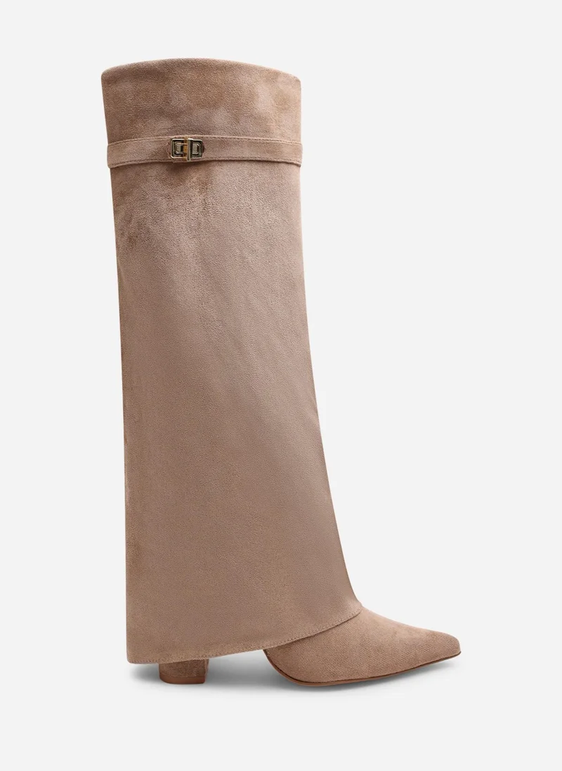 ويرز ذات فروم Keira Fold Over Shark Block Heel Point Toe Boots