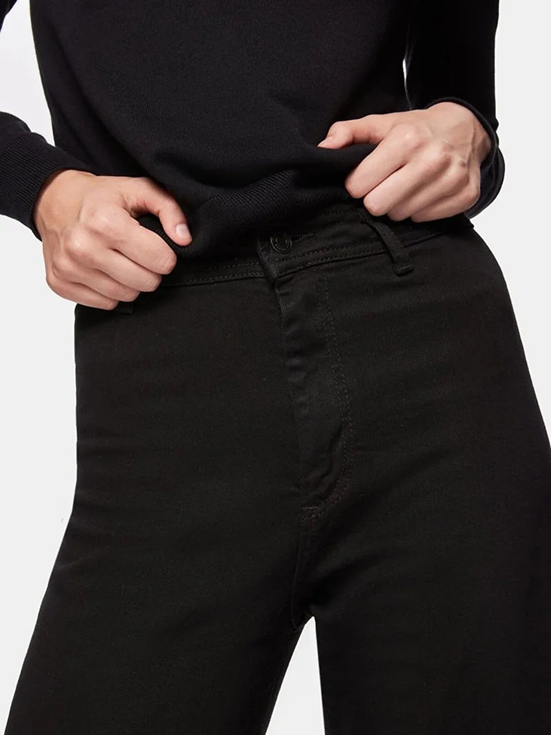 ال تي بي Danelle High Waist Wide Leg Relaxed Leg Jeans