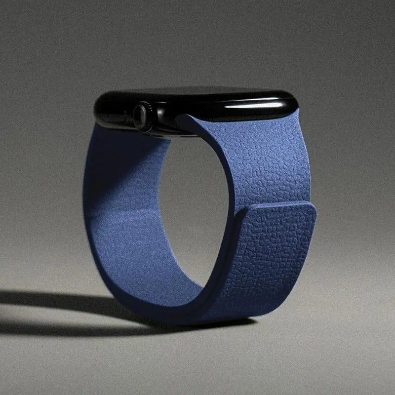 حزام مغناطيسي بتصميم سوار لساعة آبل (40–49مم)، متوافق مع سلسلة iWatch وUltra 2/3 - Image 1