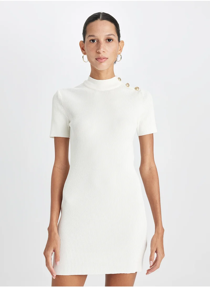 ديفاكتو Fitted Half Turtleneck Button-Up Ribbed White Mini Dress