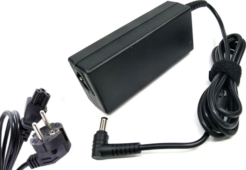 Ata Elektronik Toshiba Satellite L500 Adapter Charger Notebook Laptop Adapter 19V 4.74A 5.5mm 2.5mm