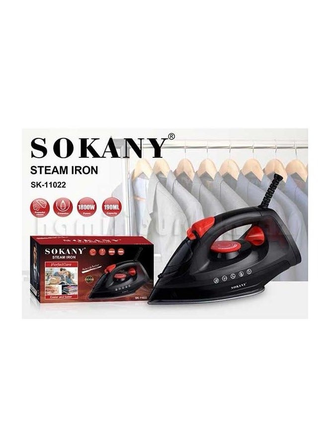Sokany garment steamer 1800 watts 190 mili black and red - Image 1