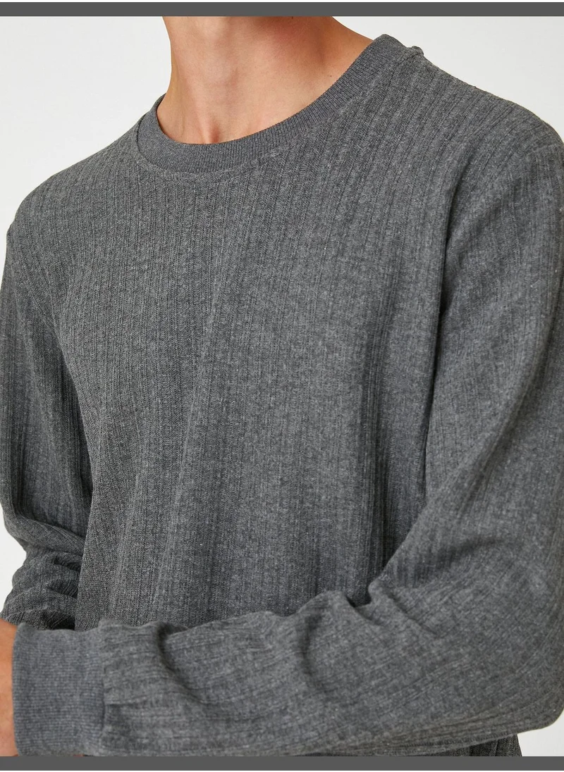 KOTON Basic Tissued Sweater Crew Neck