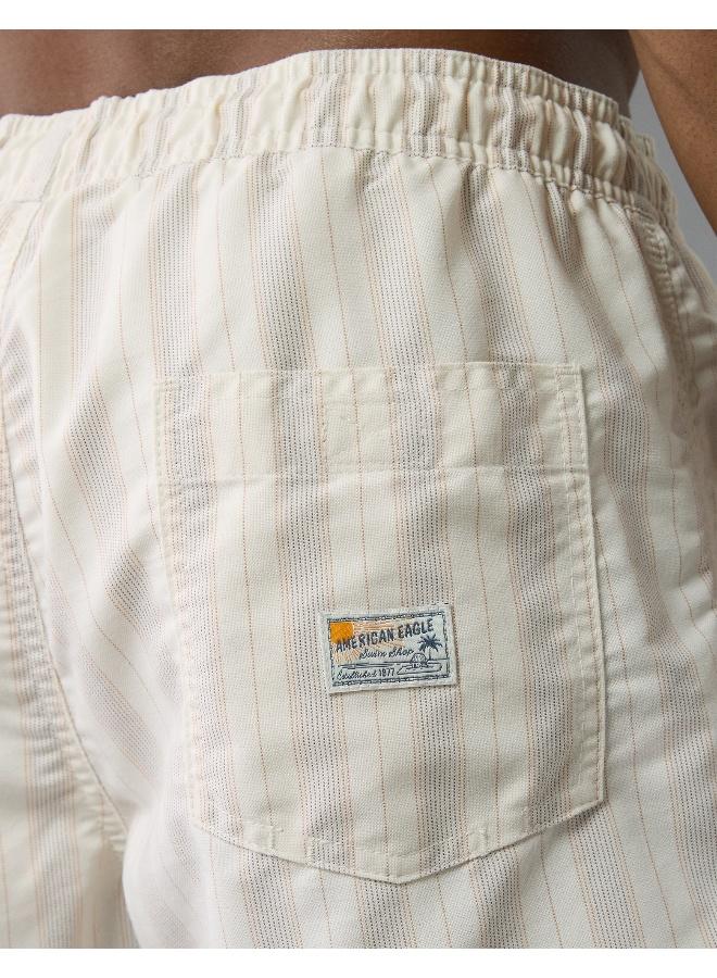 American Eagle Swim trunks that look as good on the street as they do on the beach, featuring a lined interior and a 5" inseam. - Image 5