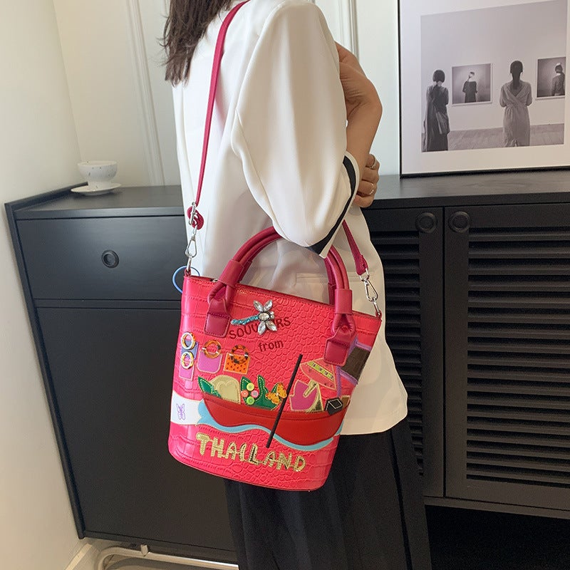 2023 New Crocodile Fashion Hand Embroidered Contrast Color Handbag High Texture Shoulder Bag Slung Bucket Bag - Image 2