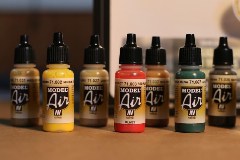 Vallejo Model Air Basic Colors Acrylic Paint Set for Air Brush - Assorted Colors (Pack of 16) - Image 2