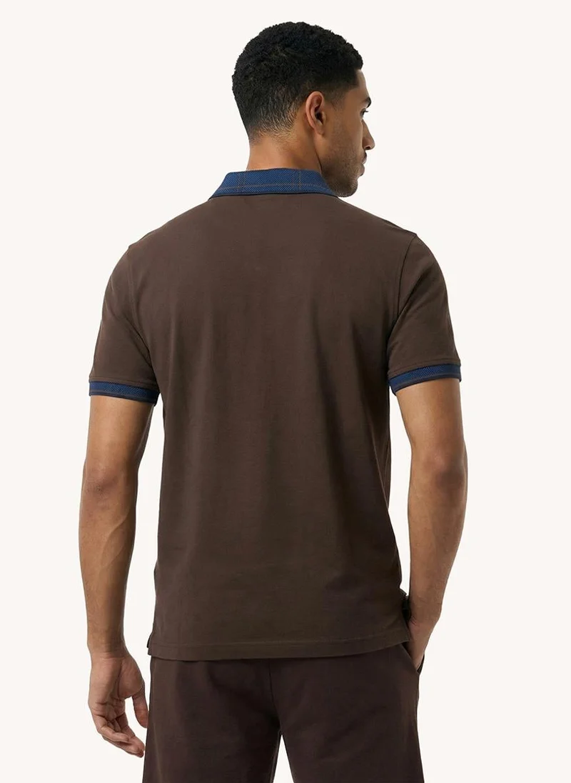 NAUTICA Men's Short Sleeve Polo with Collar Tipping