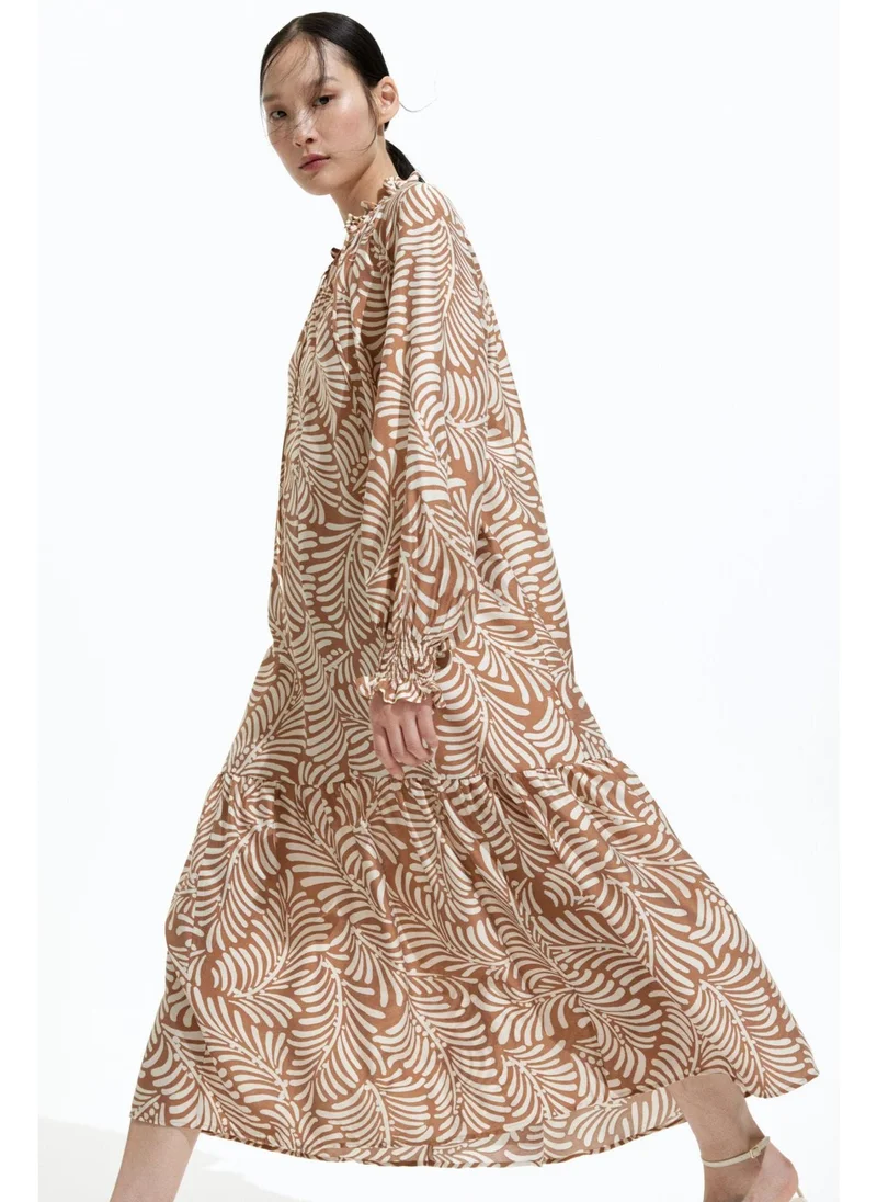 H&M Frill-collar dress