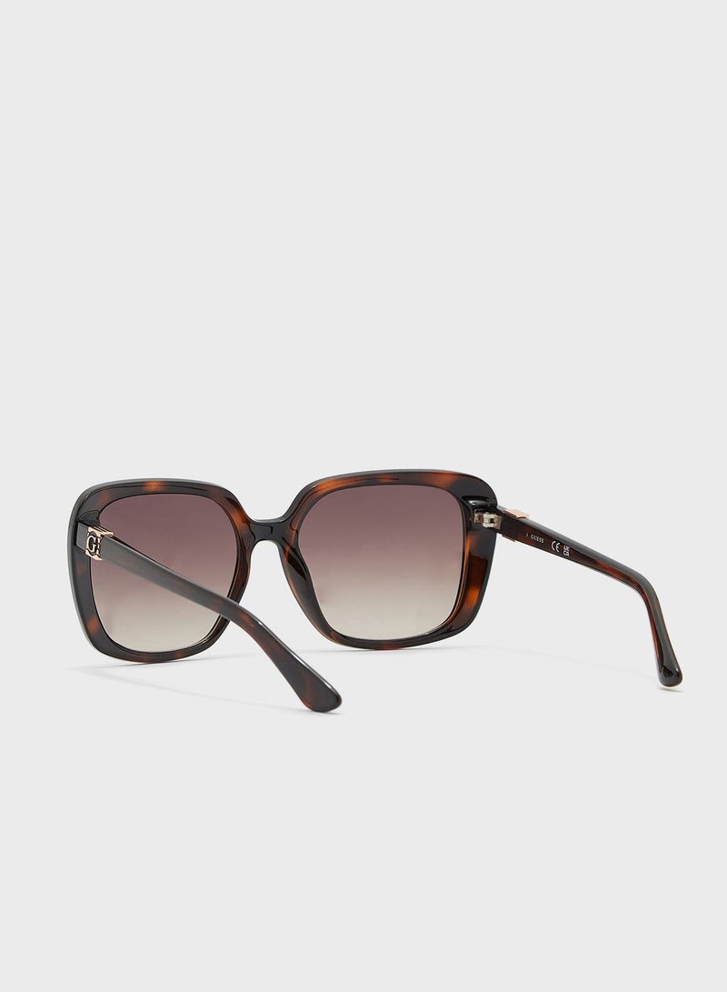 GUESS Oversized Sunglasses - Image 2