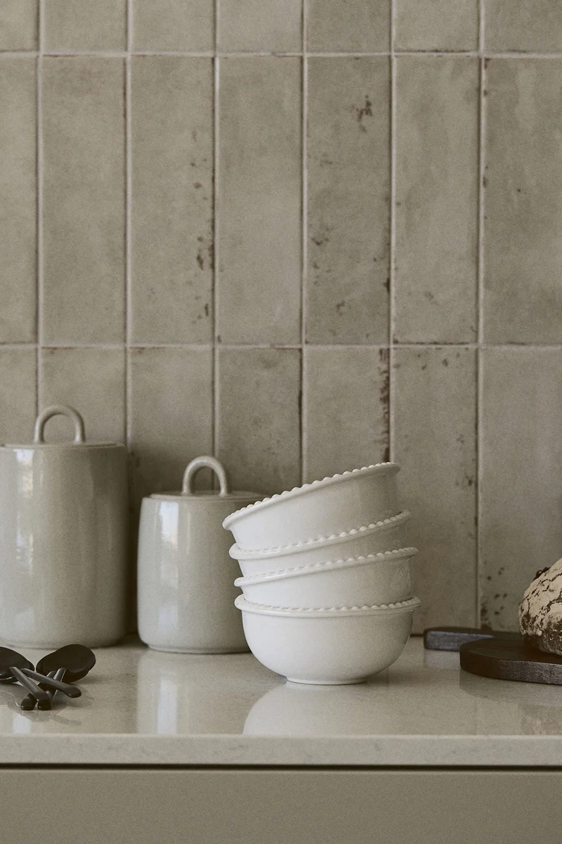 اتش اند ام سلطانية من الفخار