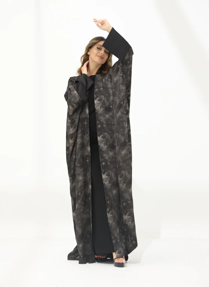 Meem by Mariyah Front Open Abaya